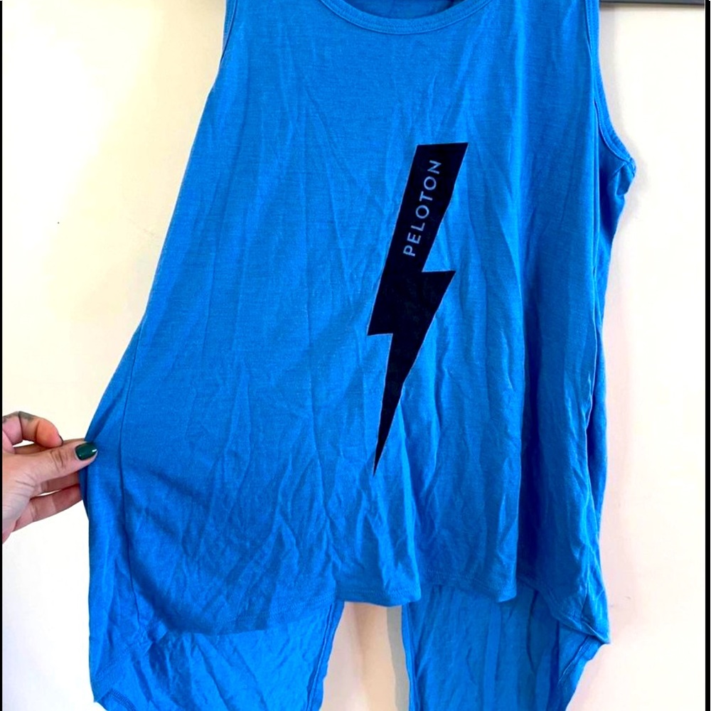 Peloton lightening top sz small